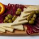 Crnogorski tanjir za dvoje Pršuta, dimljeni njeguški sir, domaći sir ,masline